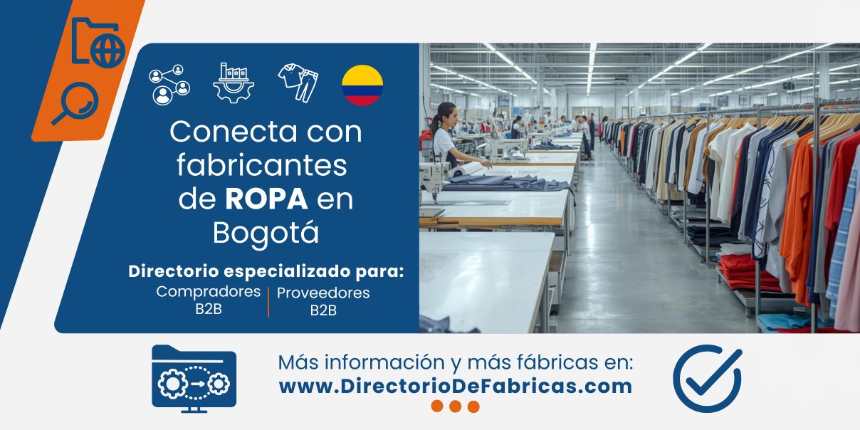 Planta de producción de ropa en Bogotá, con hileras de máquinas de coser industriales y rollos de textiles diversos, representando la confección al por mayor.
